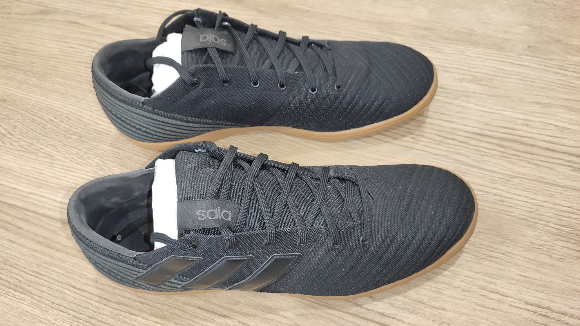 Sapatilhas Futsal Adidas Nemeziz