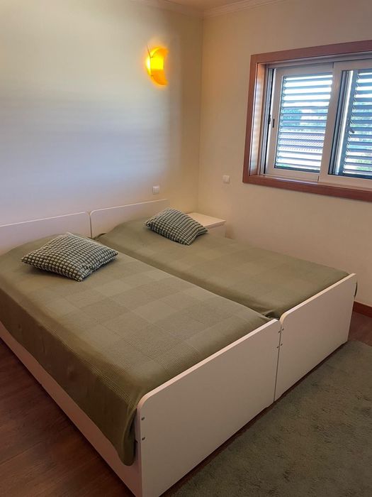 Cama Solteiro Ikea SLAKT- 1 Mês de uso