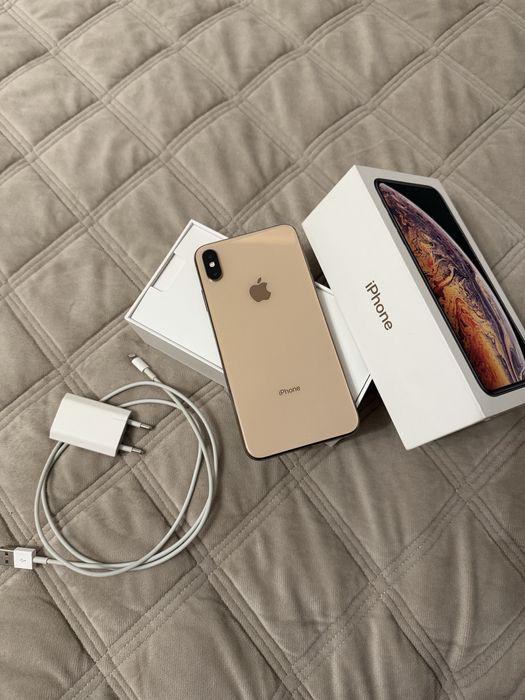 Продам айфон XS MAX 64gb