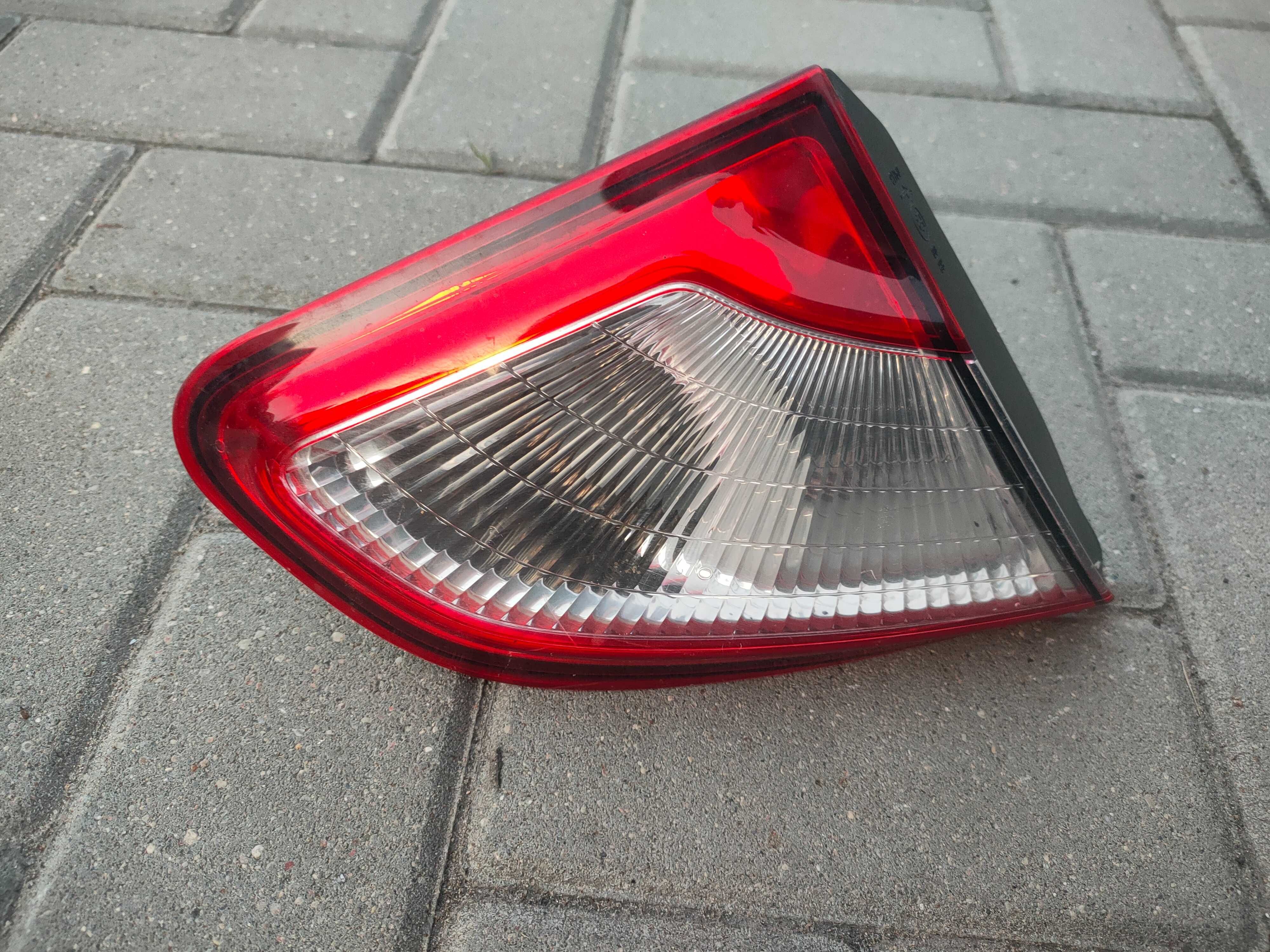 Lampa tylna lewa tył Nissan Qashqai I J10, lift, 09-13