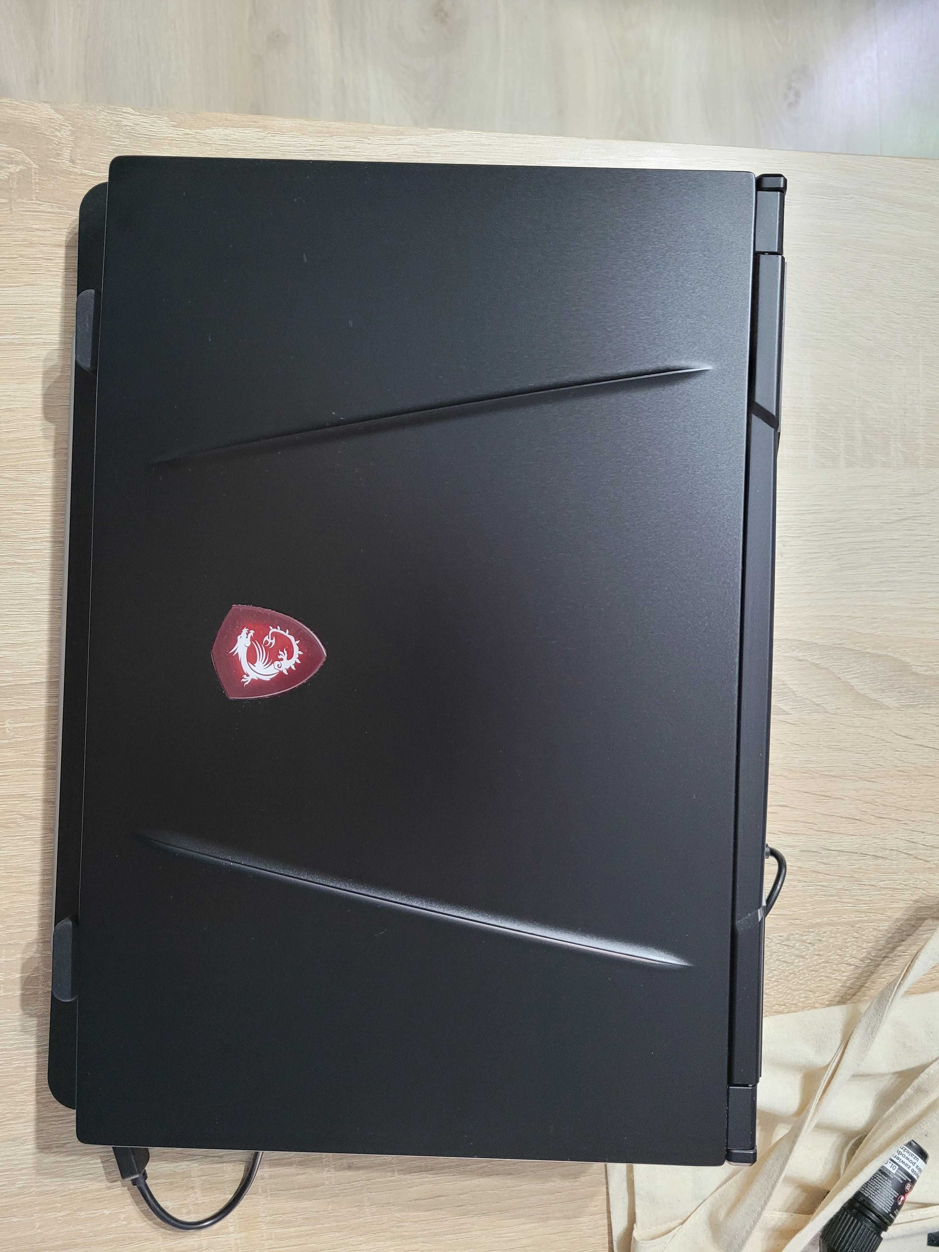 Laptop MSI GL 65