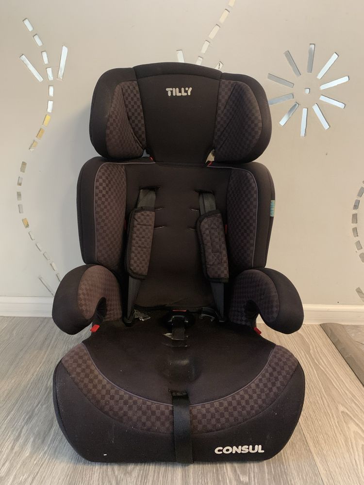 Продам дитяче автокрісло Tilly cunsul