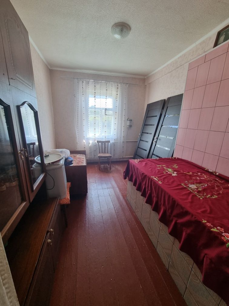 Продам будинок/с.Ківшовата/біля ставка/зі зручностями/з меблями та тех