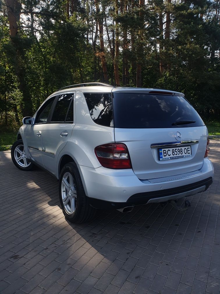 Mercedes-benz ML320