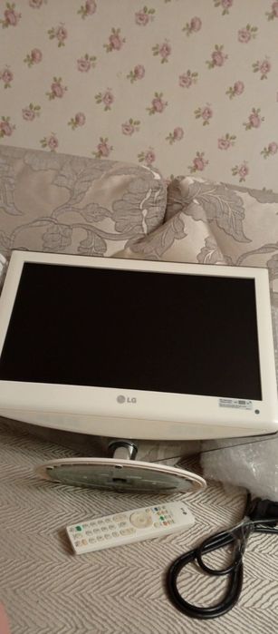 Телевізор LG 19 дюймів