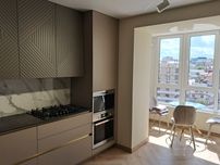 Оренда 2 кім. квартири біля озера перша здача!