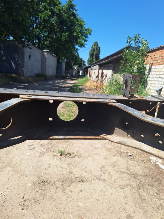 Рама зил 130, бортовой, новая.