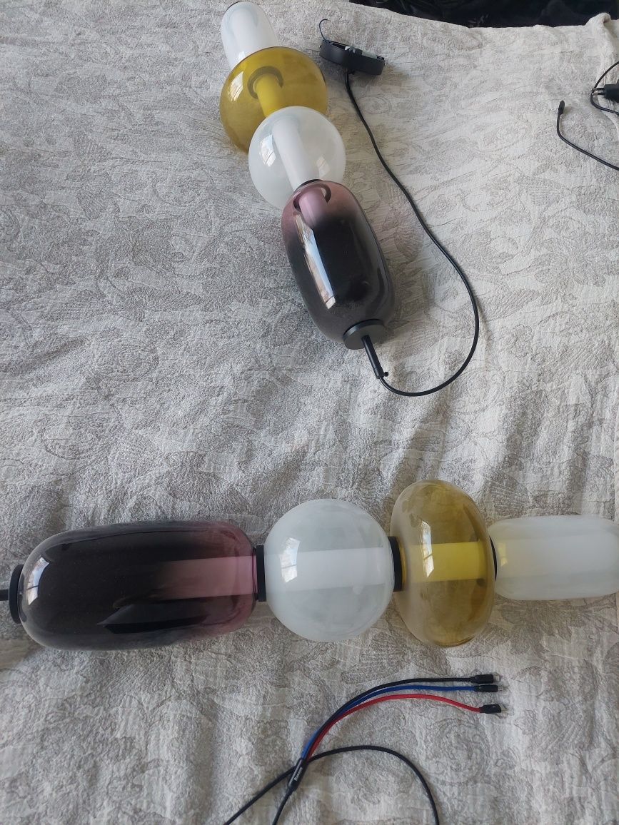 Dwie lampy wiszące do sypialni