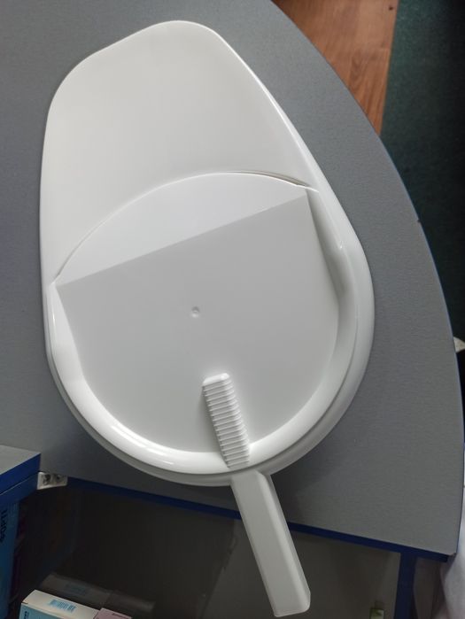 Судно підкладне з кришкою