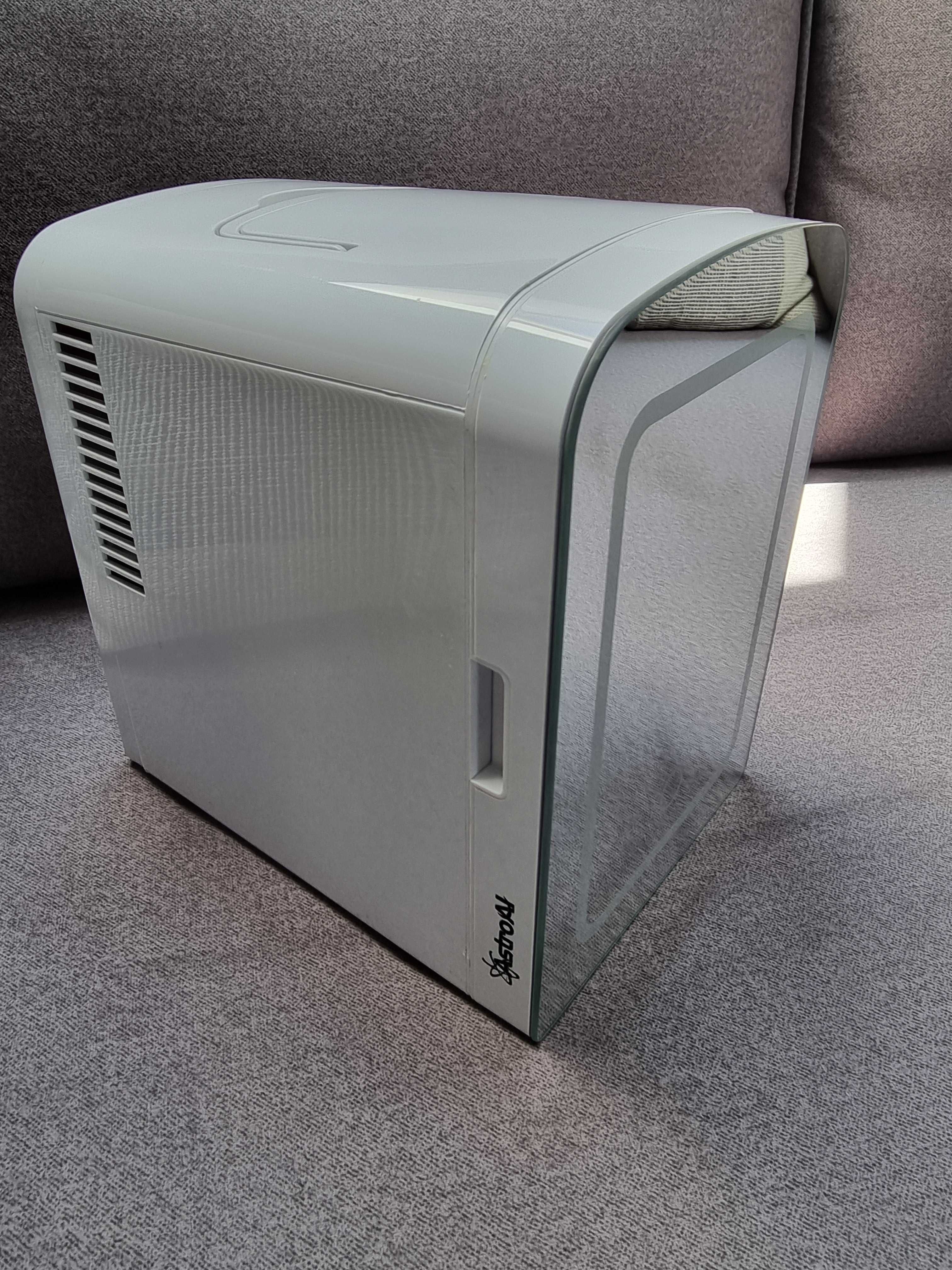 Mini lodówka 4l AC240/DC12V AstroAI LY1904 ciepło zimno