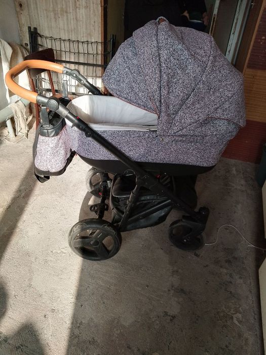 Коляска детская  Веха 2в1