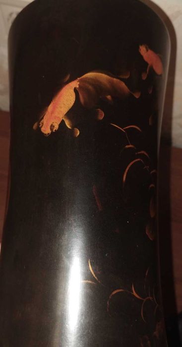 Ваза чорна, дерево, лак, Вьетнам, середина ХХ ст