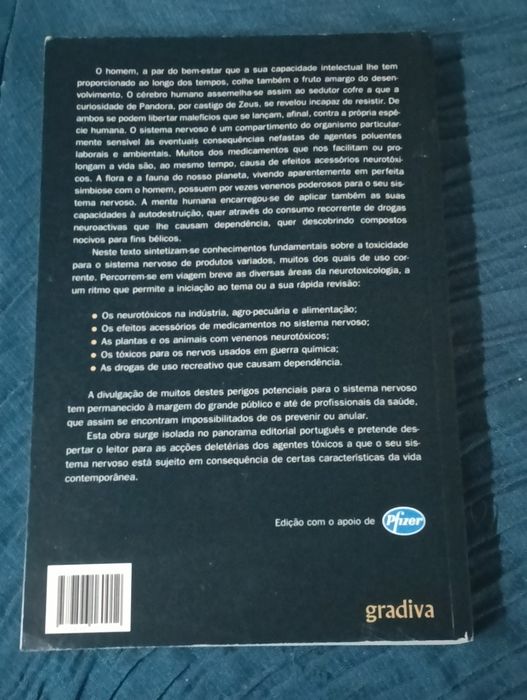 Livro  O Sortilégio de Pandora