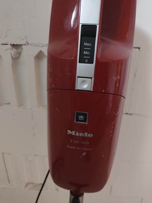 Odkurzacz Miele ręczny, mobilny