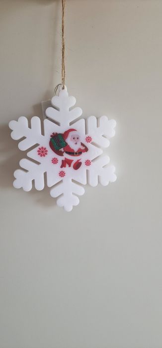 Gwiazdka świecąca 3 kolorami do zawieszenia