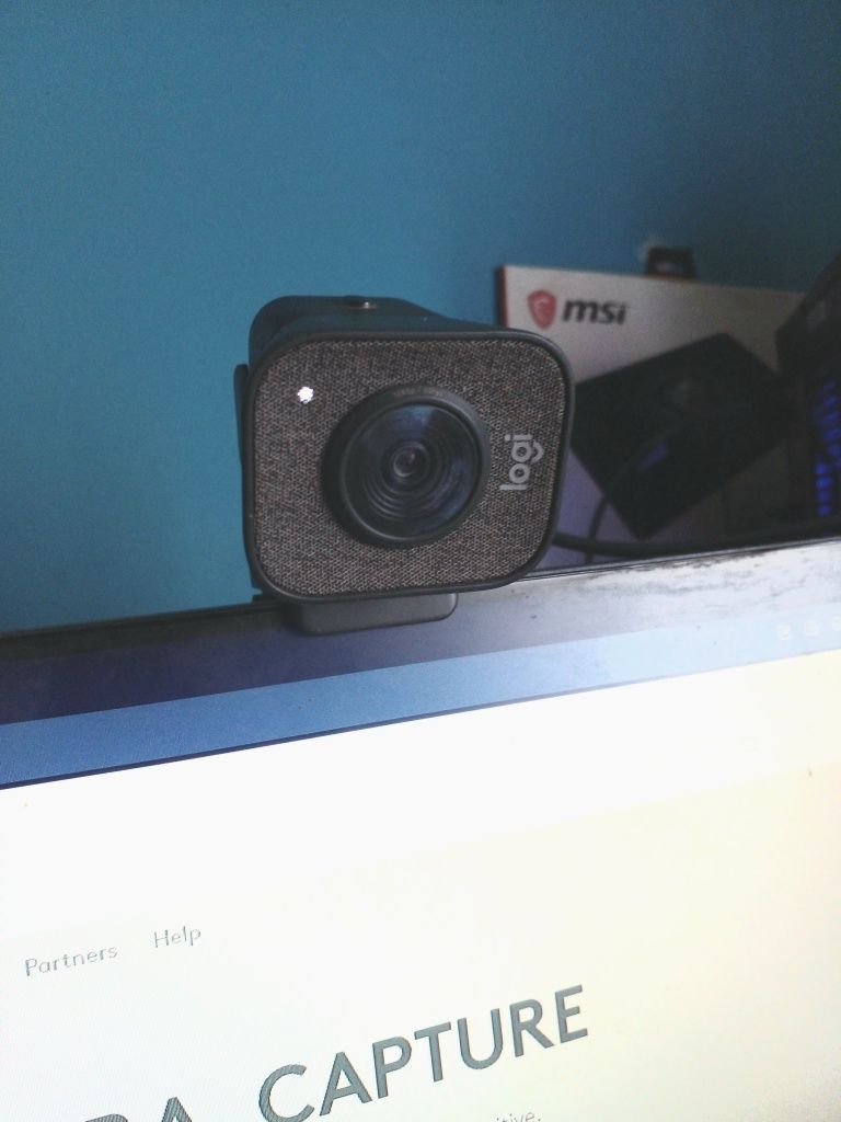 Streamcam LOGITECH praticamente NOVA