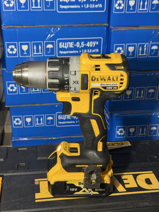 Акумуляторний шурупокрут DeWALT DCD 791 шуруповерт
