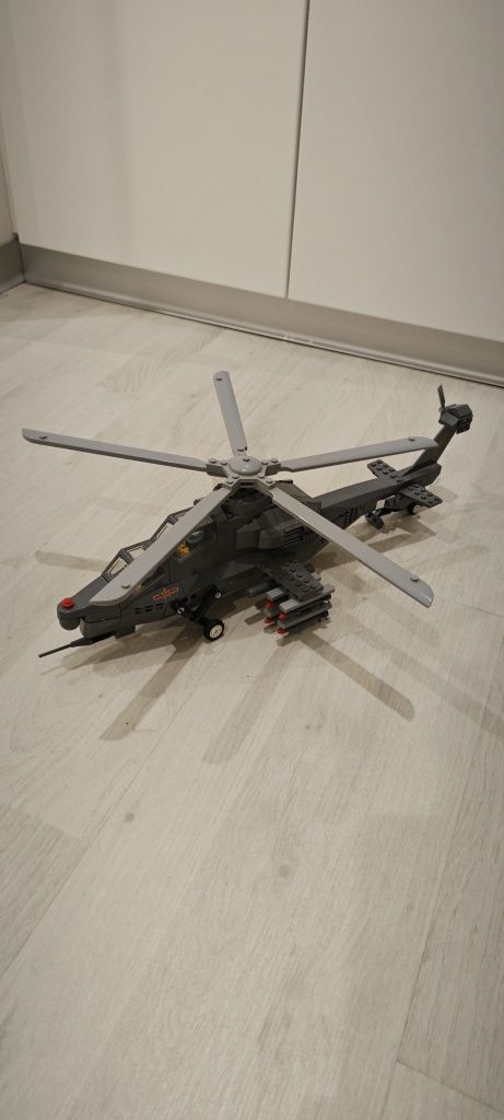 Helicóptero Militar