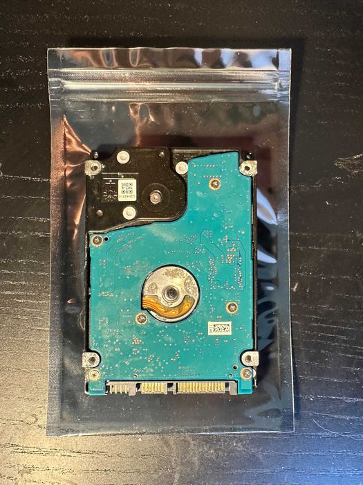 Dysk twardy 2.5" 1TB Toshiba MQ01ABD100, poprawny długi test SMART