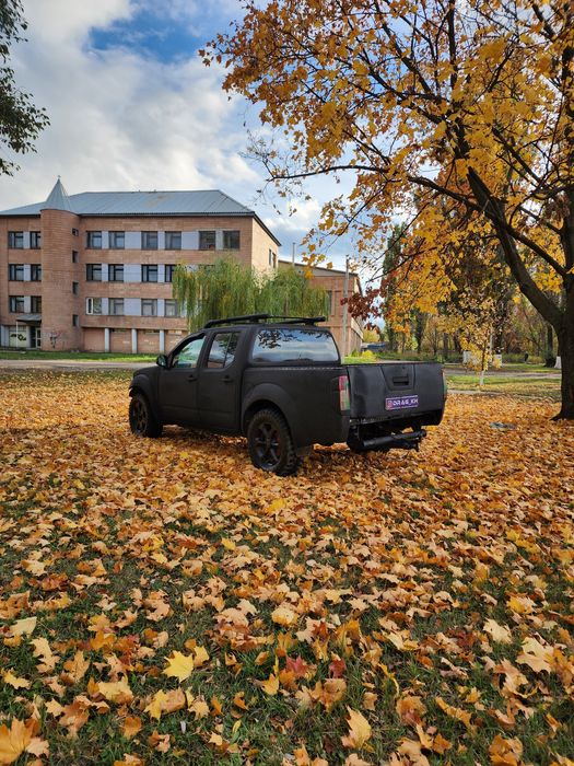 Nissan Navarro D40 авто для ЗСУ пикап