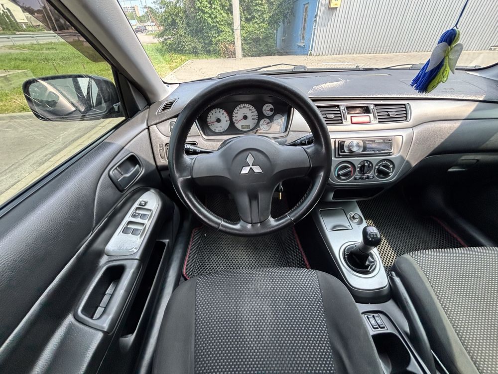 Продам Mitsubishi Lancer 9 1.6 газ /бенз 2008 рік