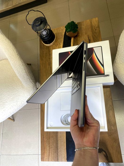 Ноутбук Apple MacBook Pro 16" M1 Pro 16GB/1TB Space Grey (MK193) 2021