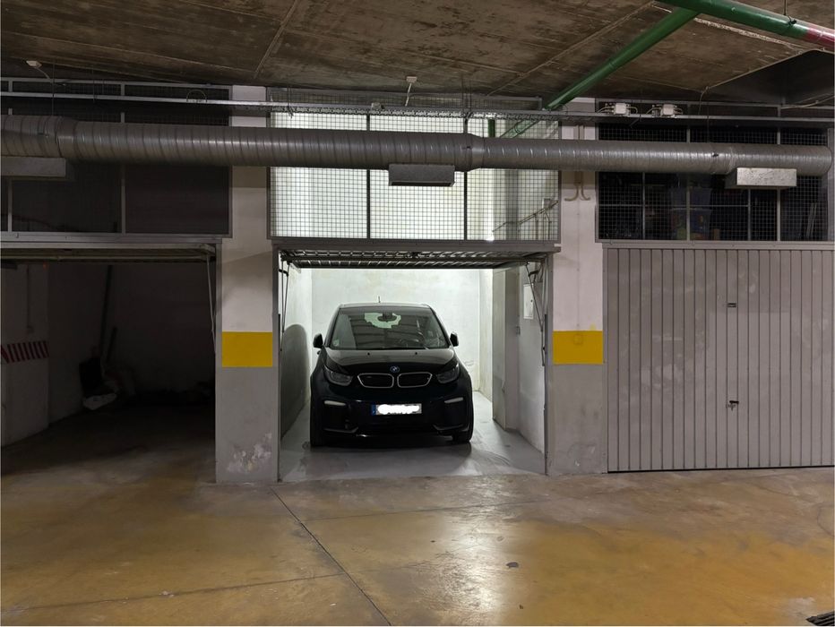 Garagem Box Charneca da Caparica