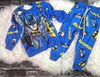 Komplet dres dla chłopca bluza + spodnie Batman niebieski 104/110