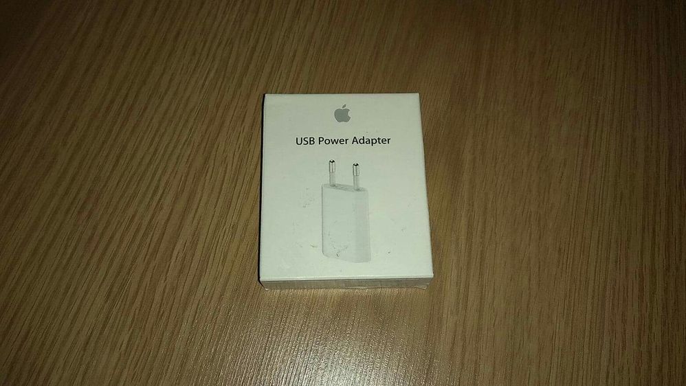 Adaptador USB Apple - NOVO