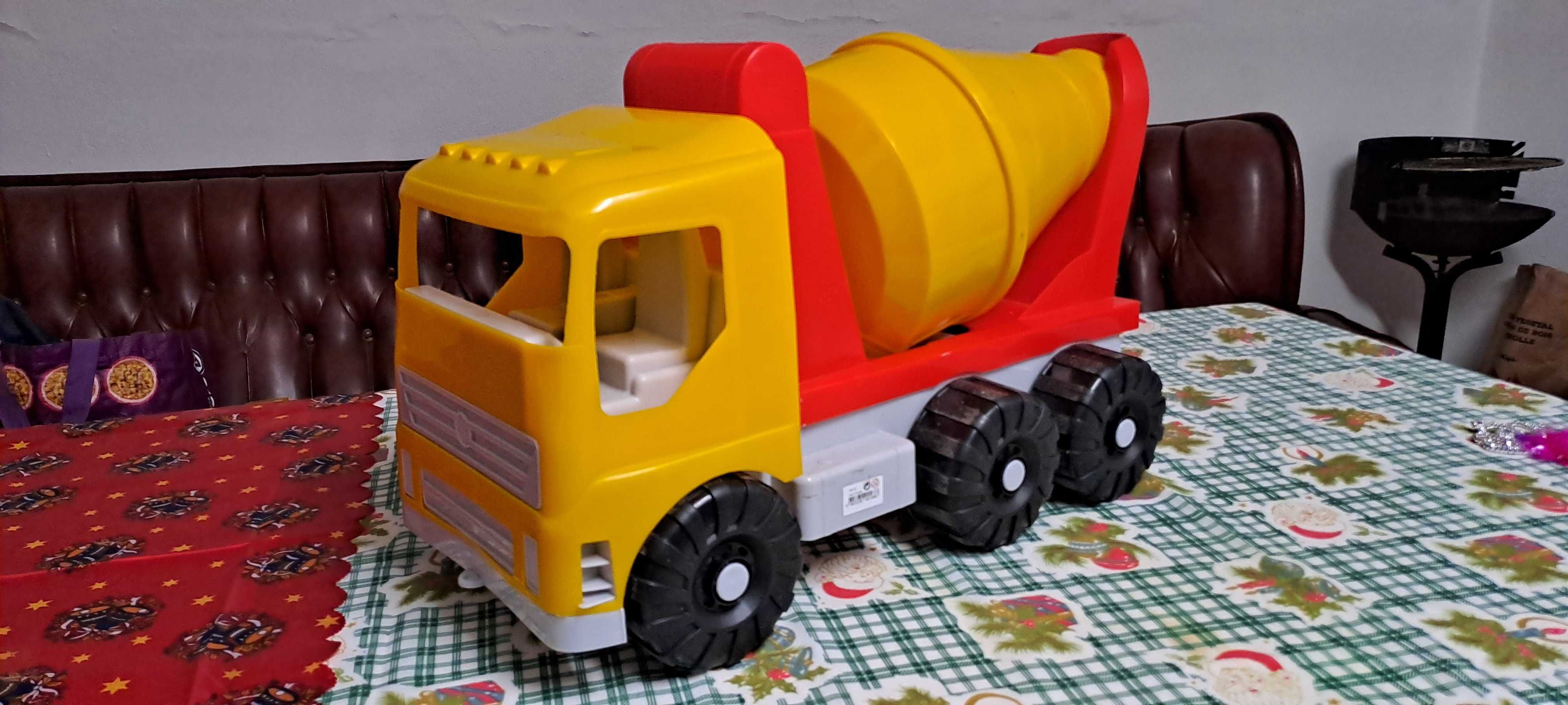 Camião betoneira brinquedos criança
