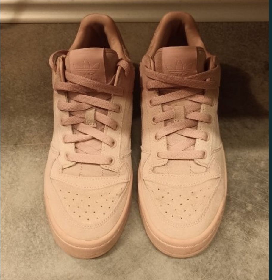 Pudrowy róż adidas forum bold sneakersy 38 2/3