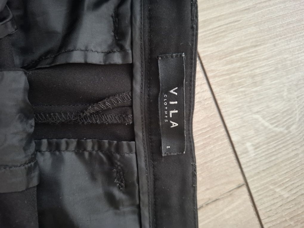 Spodnie eleganckie M/L Vila