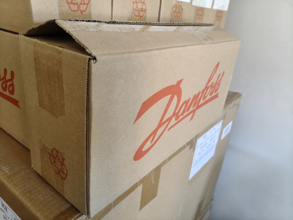 DANFOSS XB06, 8-26, Izolacja płytowego wymiennika ciepła