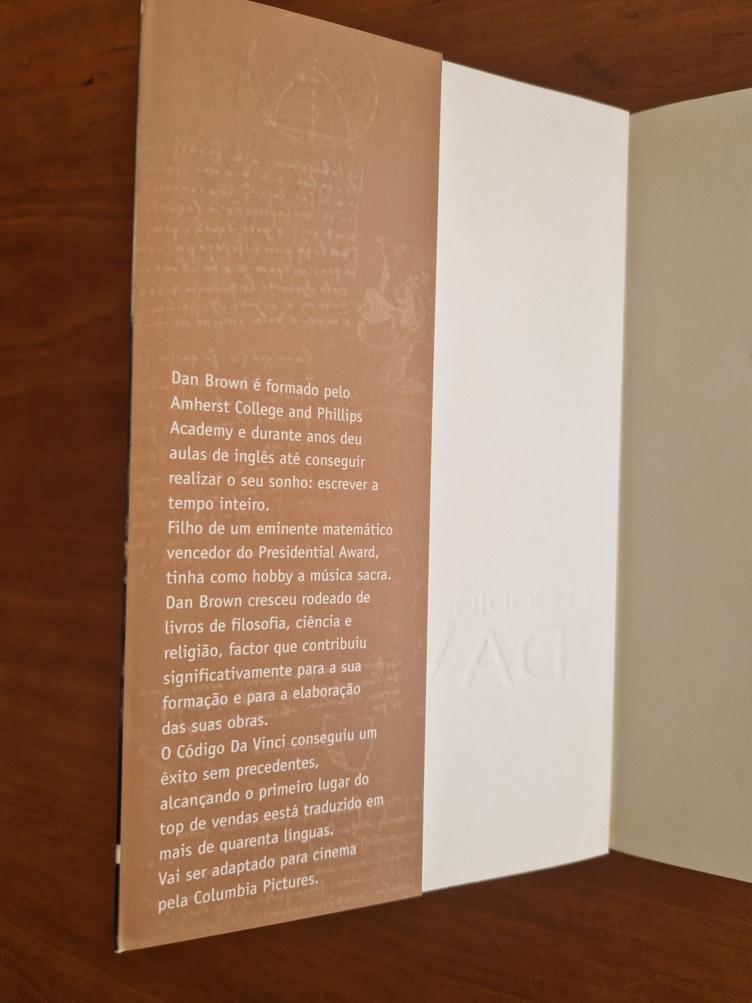 Romance "O Código Da Vinci", Dan Brown