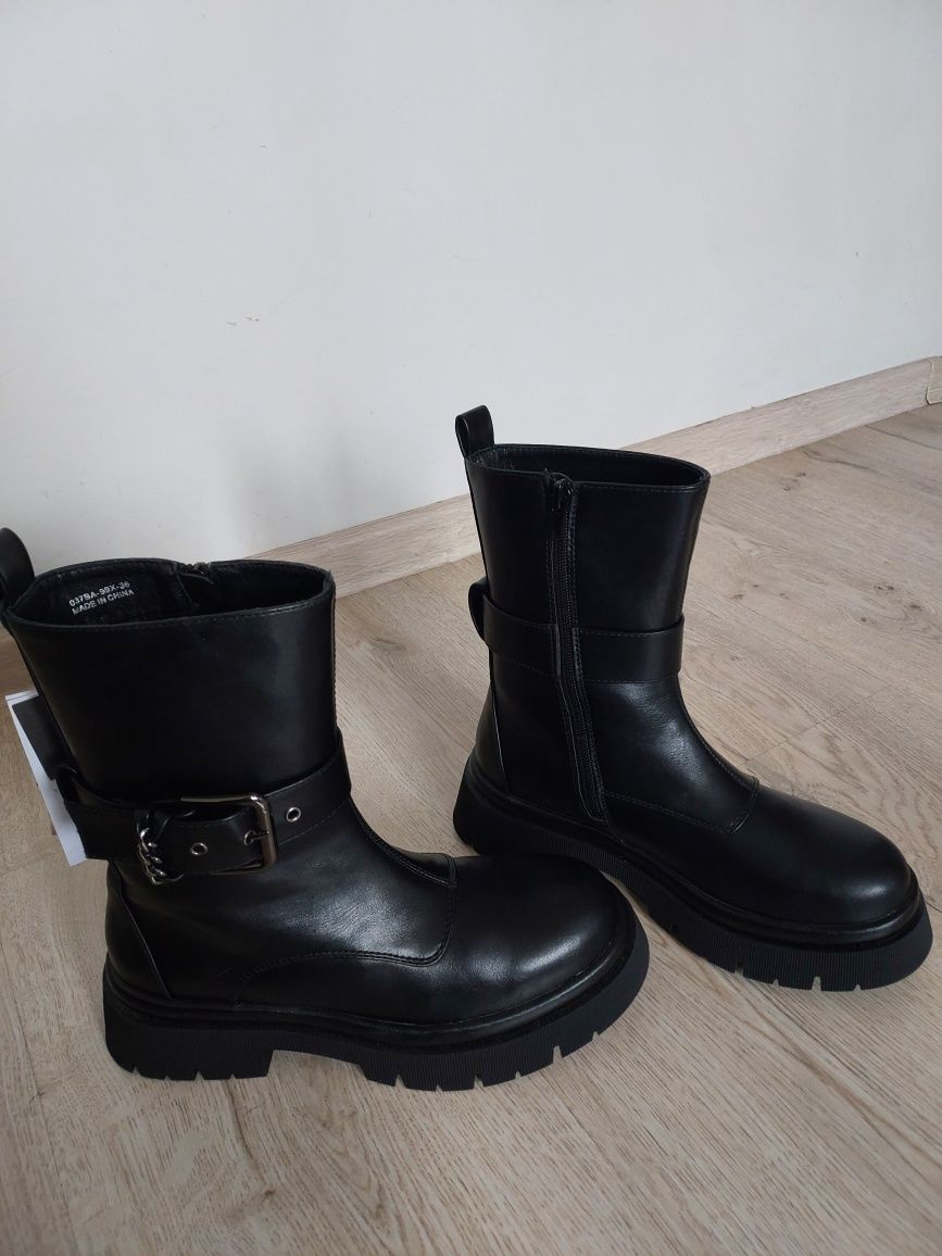 Buty/kozaki/śniegowce zimowe dla dziewczynki, 35