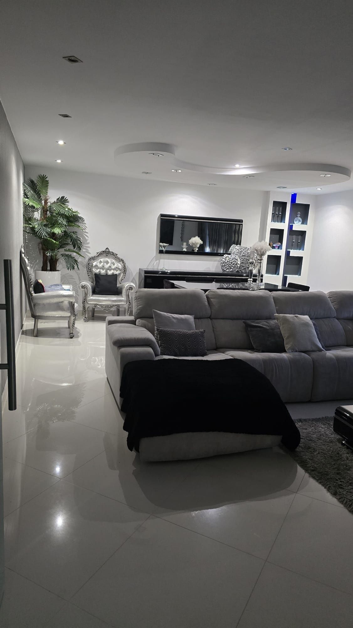 Vendo t.3 com 150m2