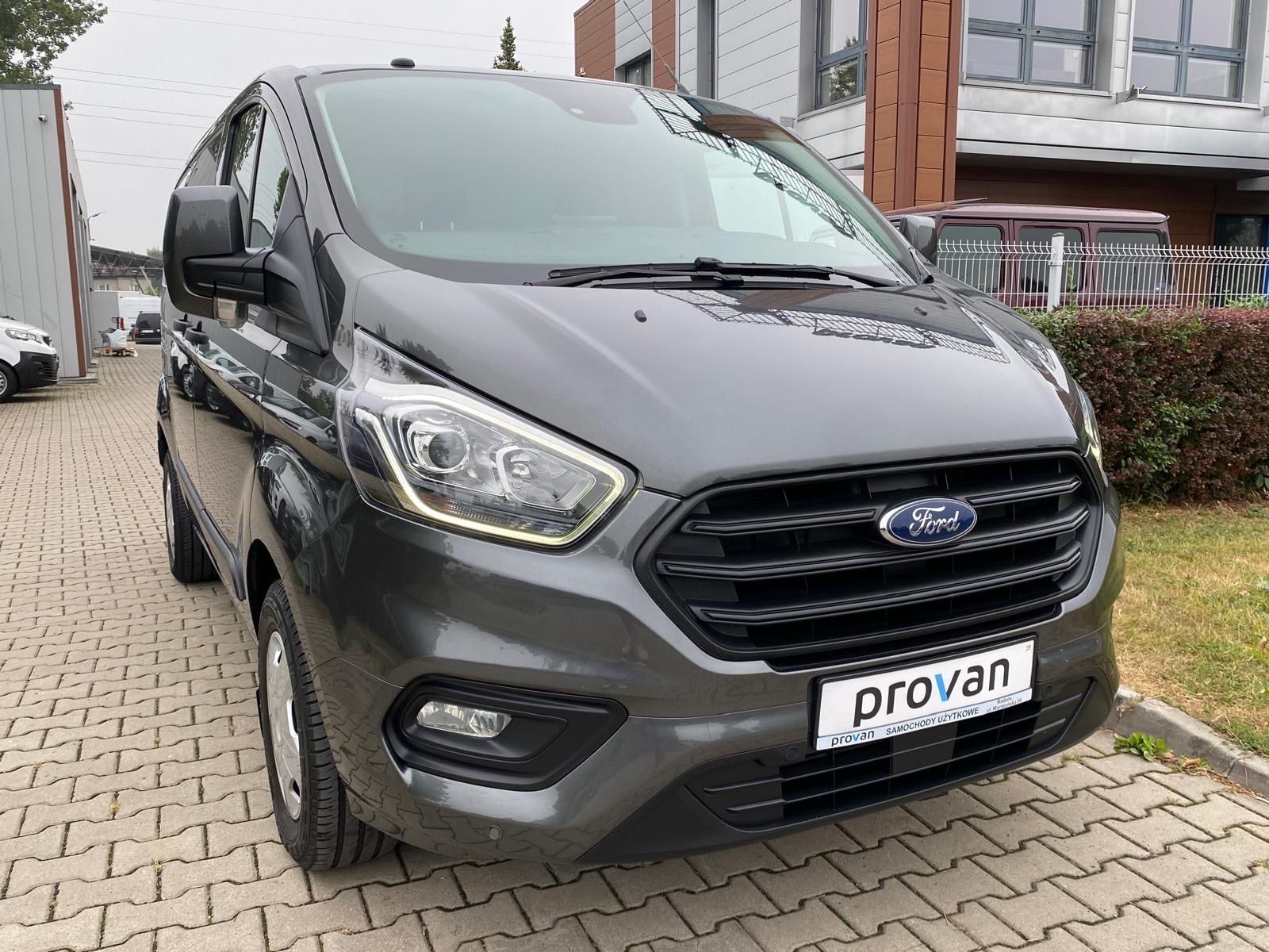 Ford TRANSIT CUSTOM 2.0 TDCI 130KM L1 ZABUDOWA WARSZTATOWA  serwis ASO FORD / bezwypadkowy