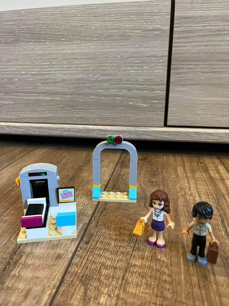 Lego friends,  prywatny samolot  Hearlake wersja juz niedostępna