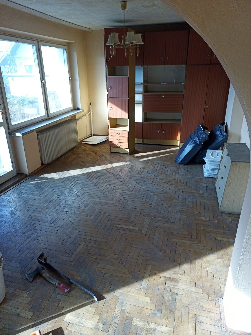 parkiet ZDEMONTOWANY ok 100 M2