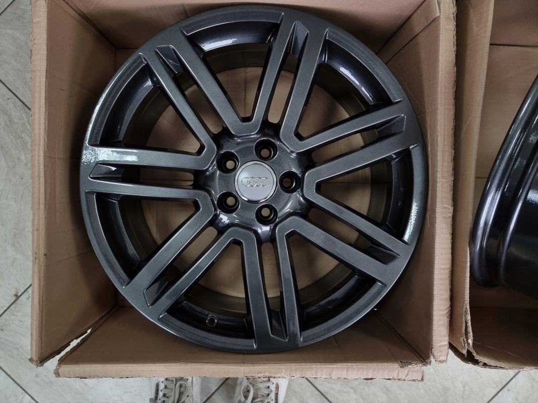 Grafit Felgi Audi Q7 A6 Rs6 S6 C7 A7 Rs7/20 Cali