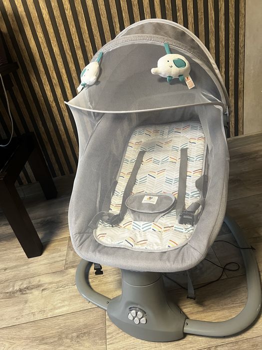 Заколисуючий центр mastela 0+