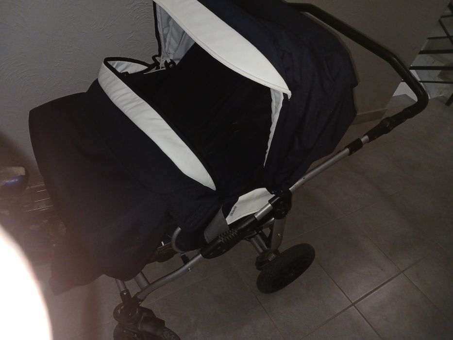 Коляска дитяча для двійні