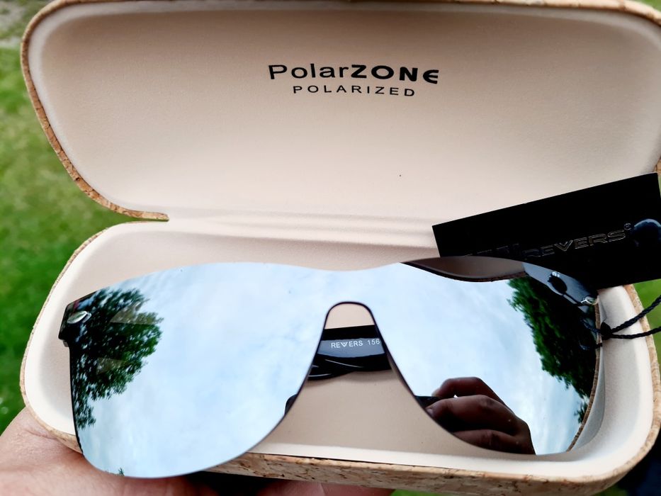 Okulary Przeciwsłoneczne Revers lustrzane bezramkowe z etui