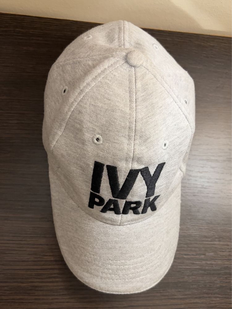 IVY PARK кепка