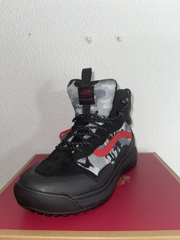 TÉNIS VANS ULTRARANGE EXO HI MTE-2