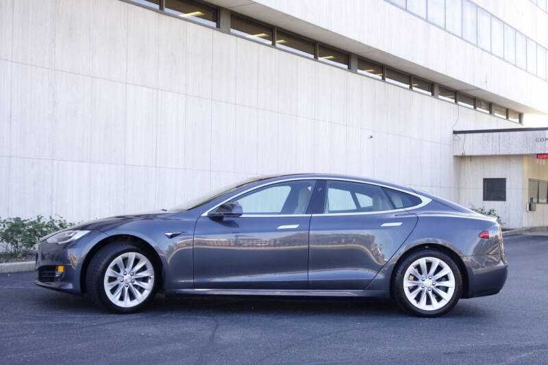 2017 Tesla Model S