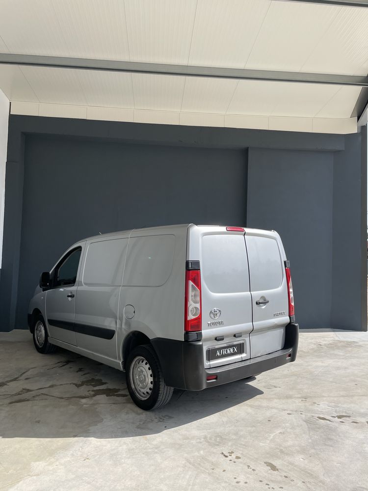 Toyota Proace 18 meses garantia