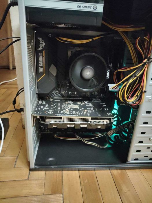 ПК Ryzen 5 2600, GTX 1050 Ti, 16 ГБ RAM + монитор LG 24" Full HD 60hz