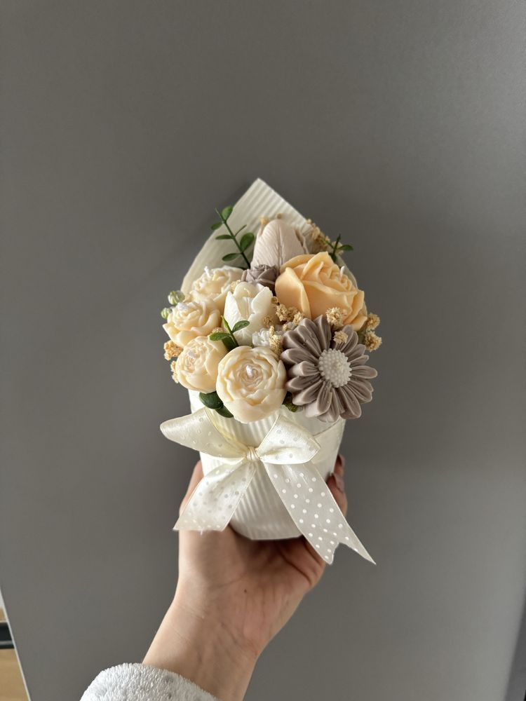 Świece sojowe bukiet ze świec flower box candles box komunia prezent