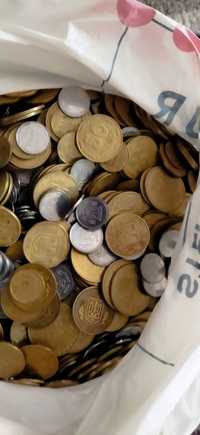 Продам монети з обігу